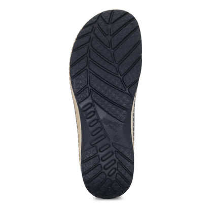 Sole image of Kane Black Molded
