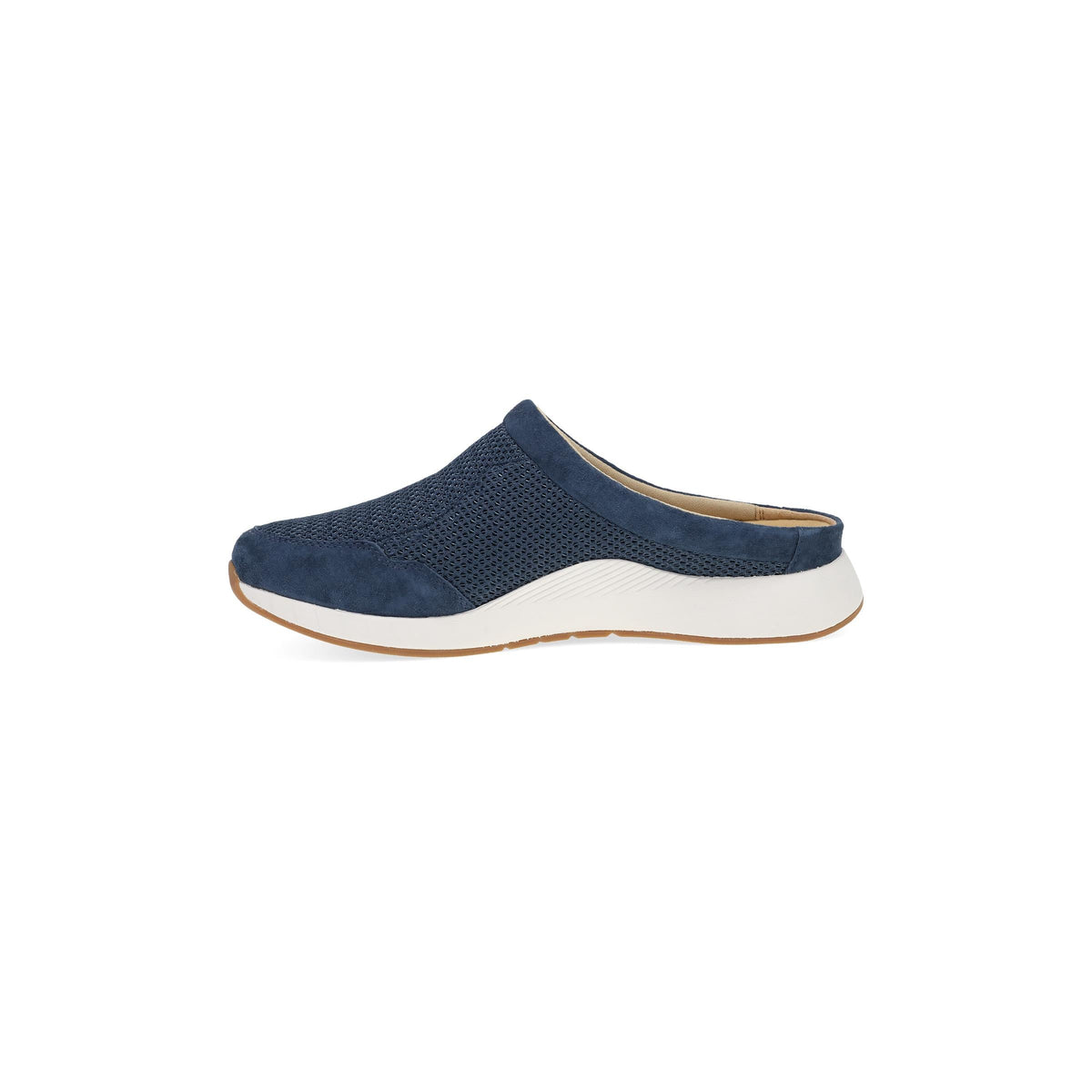 Side image of Claudia Marine Mesh