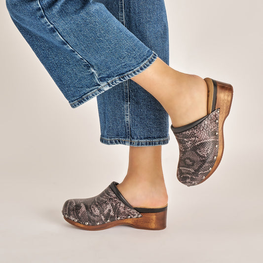 Andie Grey Snake